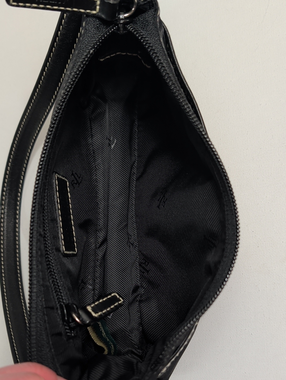 Vintage Lauren Ralph Lauren Black Nylon Mini Baguette Shoulder Bag - Picture 8 of 10